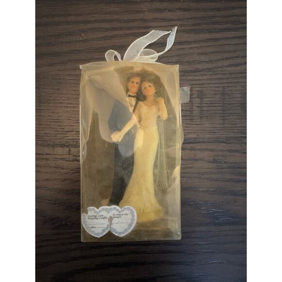 Vintage Bride and Groom Wedding Cake Topper in Original Plastic - Picture 1 of 9